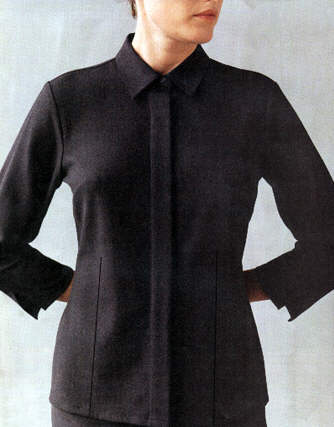 4483 BLUSA CAMISERA BOTON TAPADO SEMI ENTALLADA